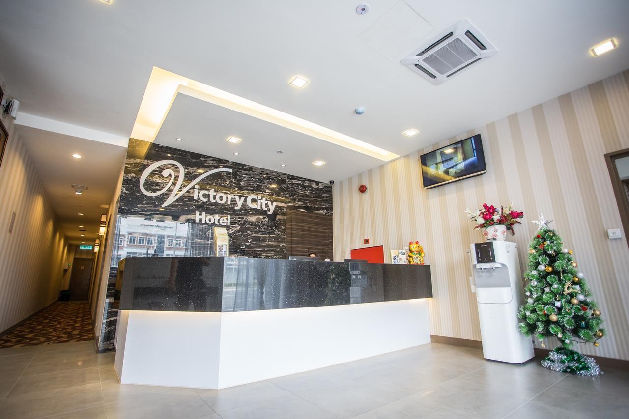 Hotel Zamburger Victory City Johor Bahru Bagian luar foto