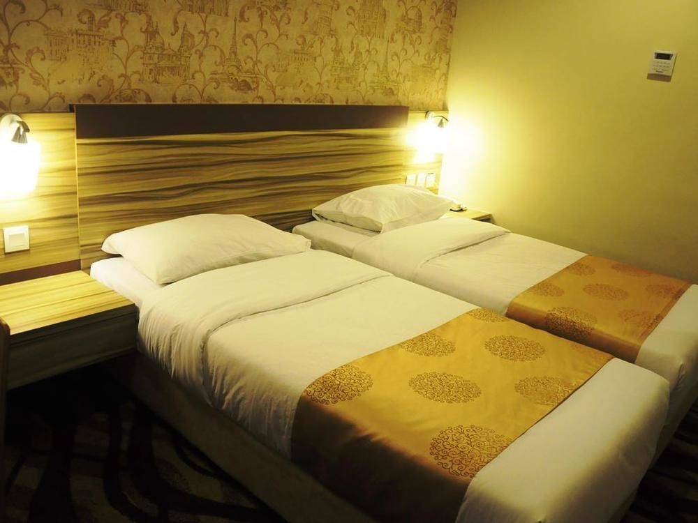 Hotel Zamburger Victory City Johor Bahru Bagian luar foto