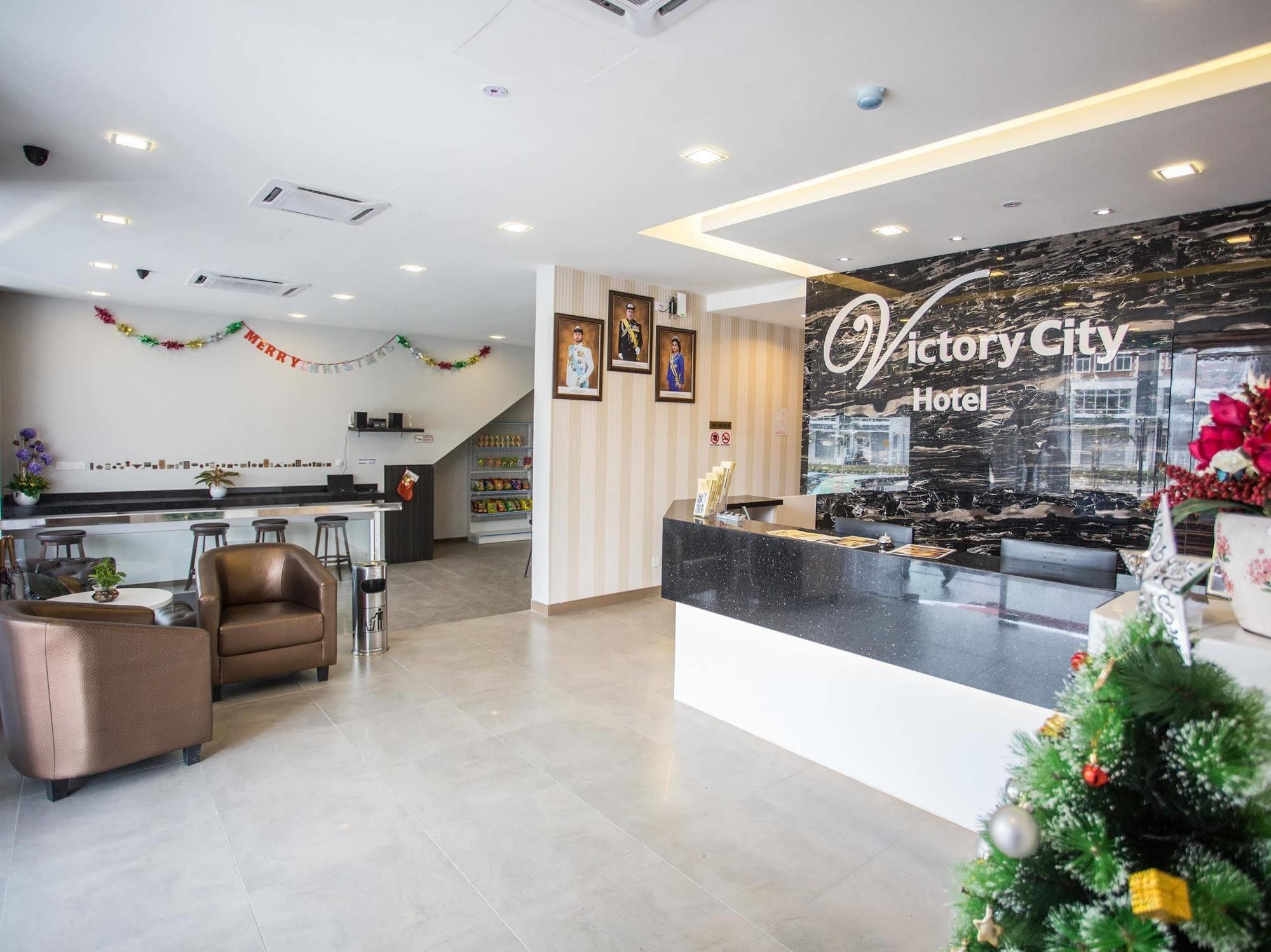 Hotel Zamburger Victory City Johor Bahru Bagian luar foto